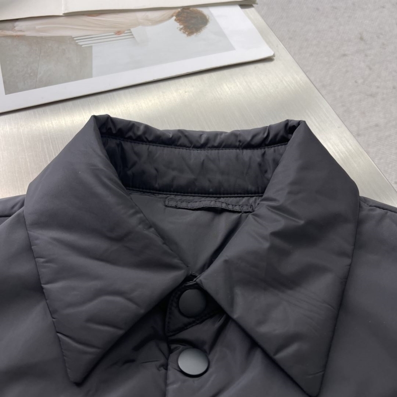 Pra*a outwear